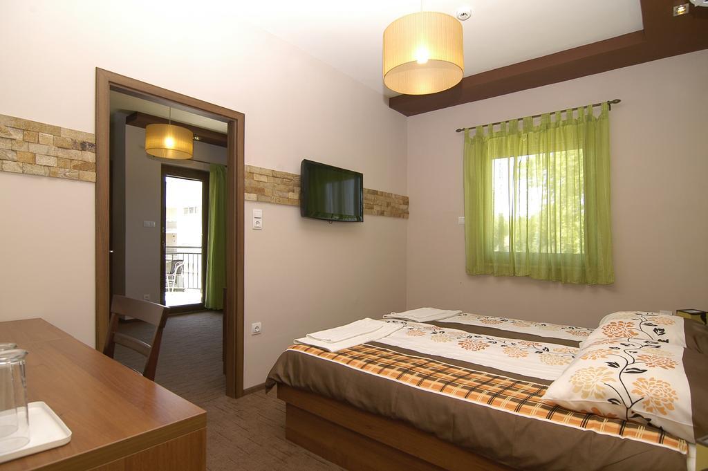 Hotel Corso Siófok Pokoj fotografie